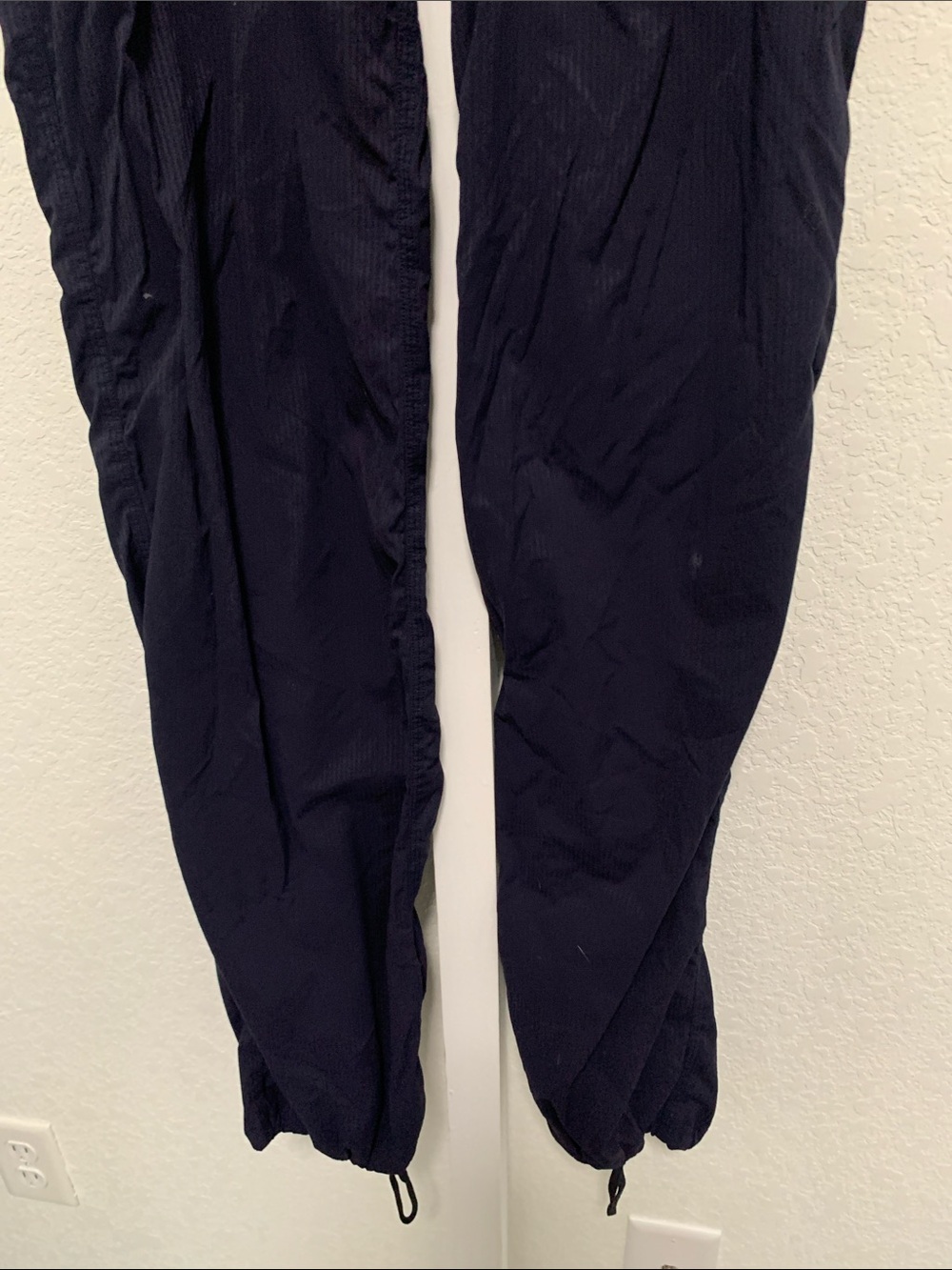 Lululemon Dance Studio Dark Blue Jogger Pants - Picture 3 of 11